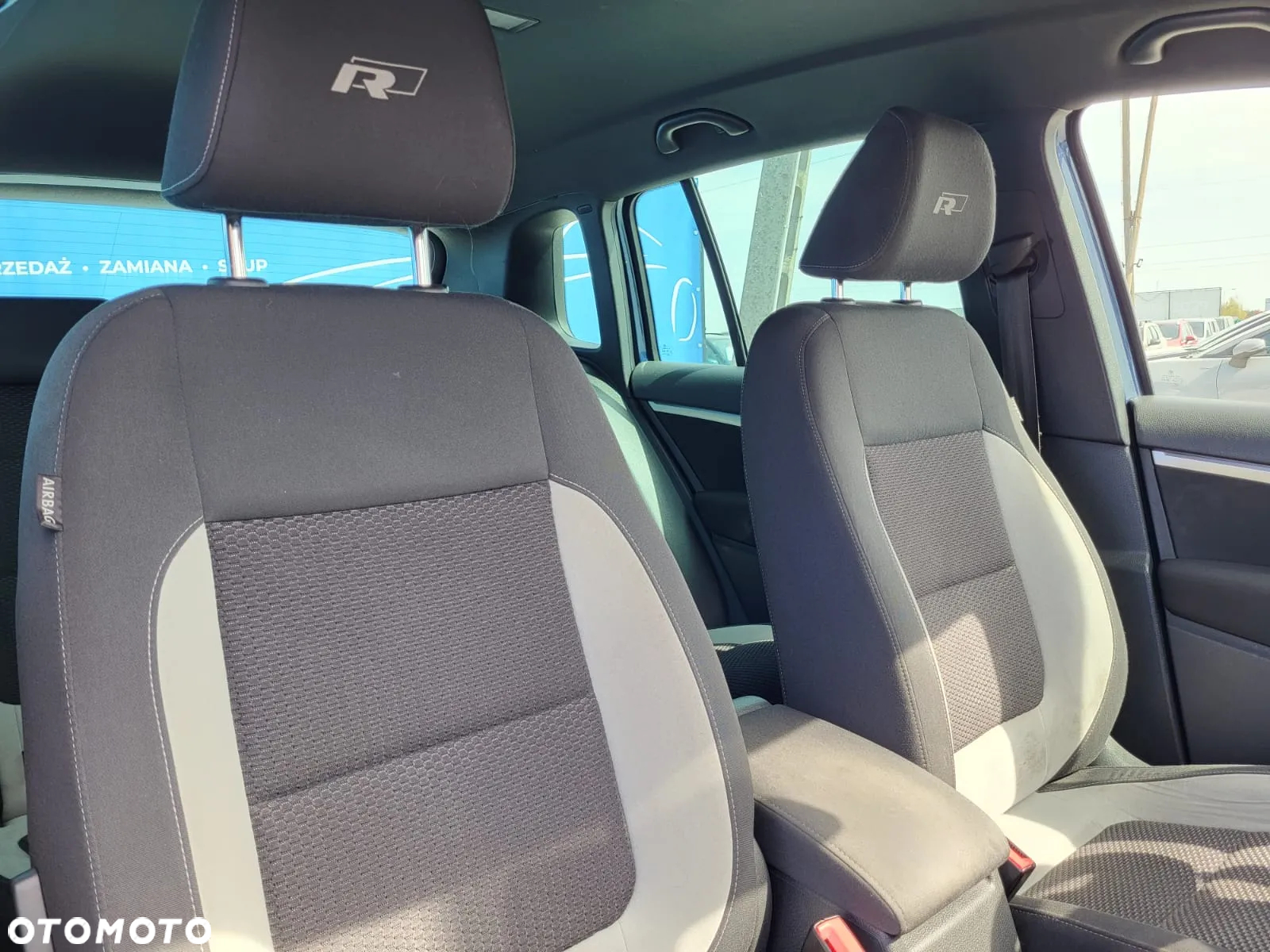 Volkswagen Tiguan 2.0 TDI R-Style - 17