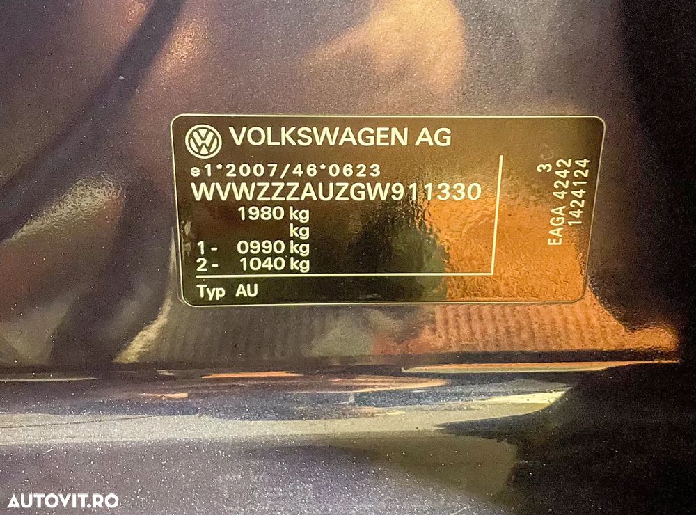 Volkswagen Golf e-Golf - 23