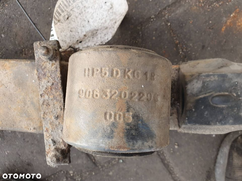 RESOR TYLNY VOLKSWAGEN CRAFTER 9063202206 - 3