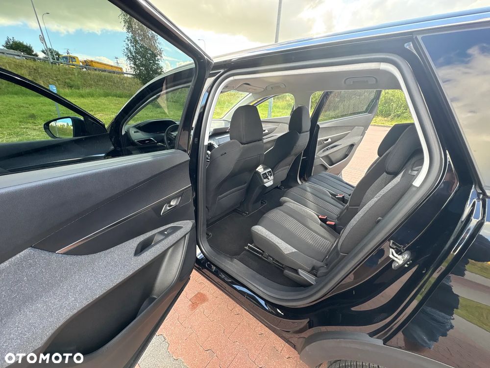 Peugeot 5008 BlueHDI 130 EAT8 Active Business-Paket - 15