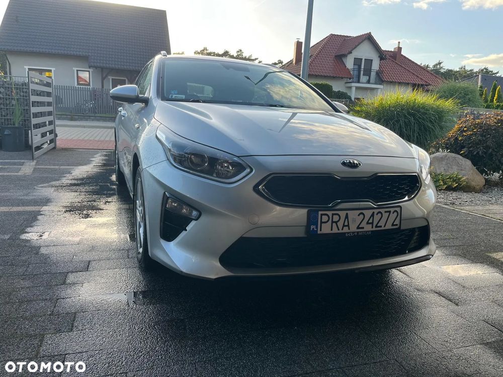 Kia Ceed 1.6 CRDi mHEV L DCT - 1
