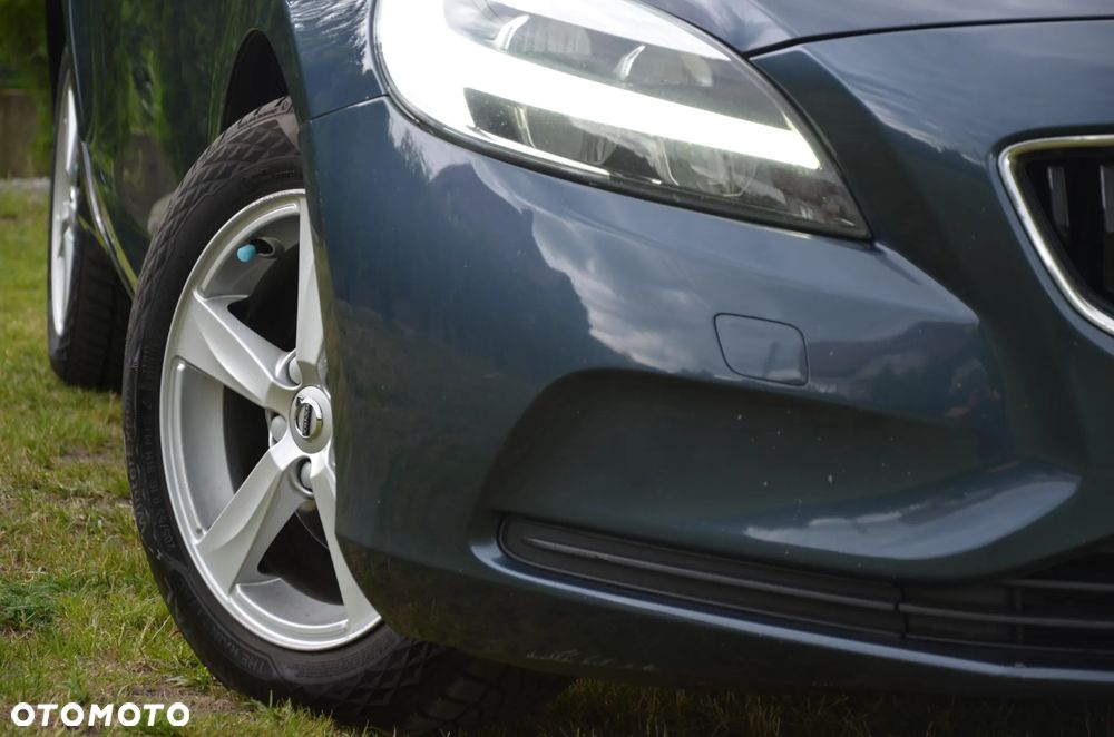 Volvo V40 D2 Kinetic - 16