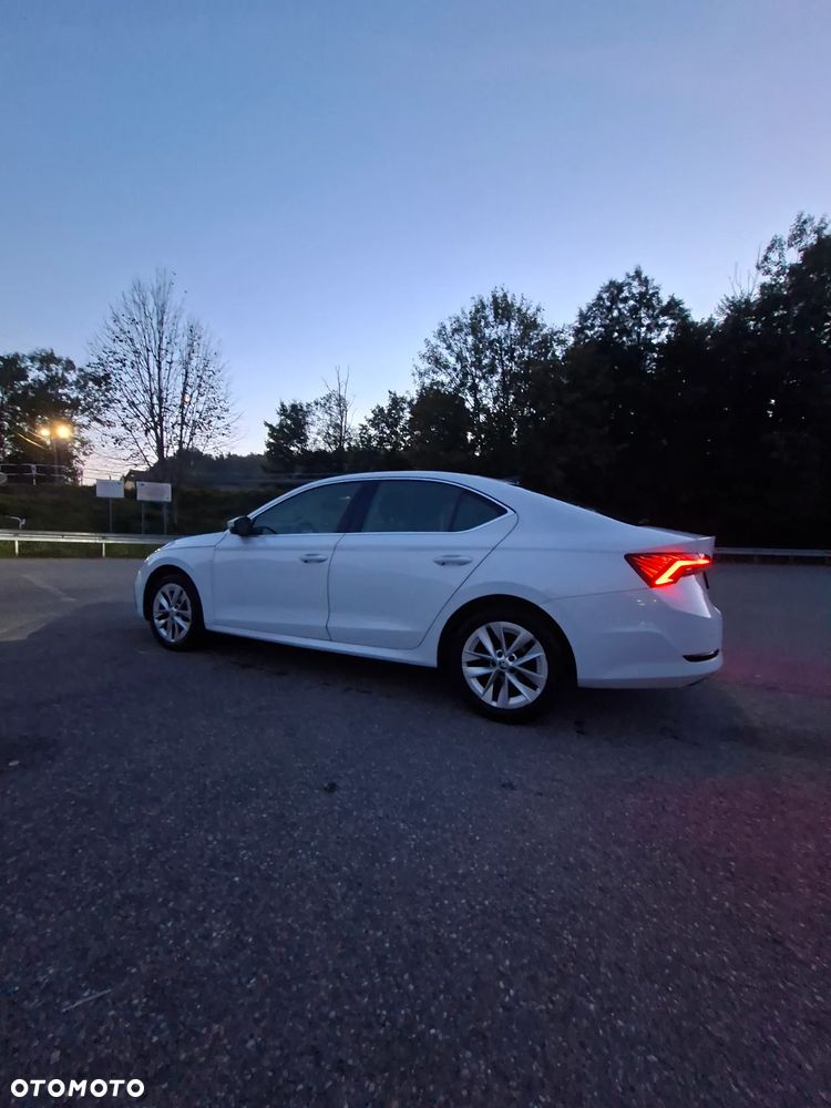 Skoda Octavia 2.0 TDI Style - 12
