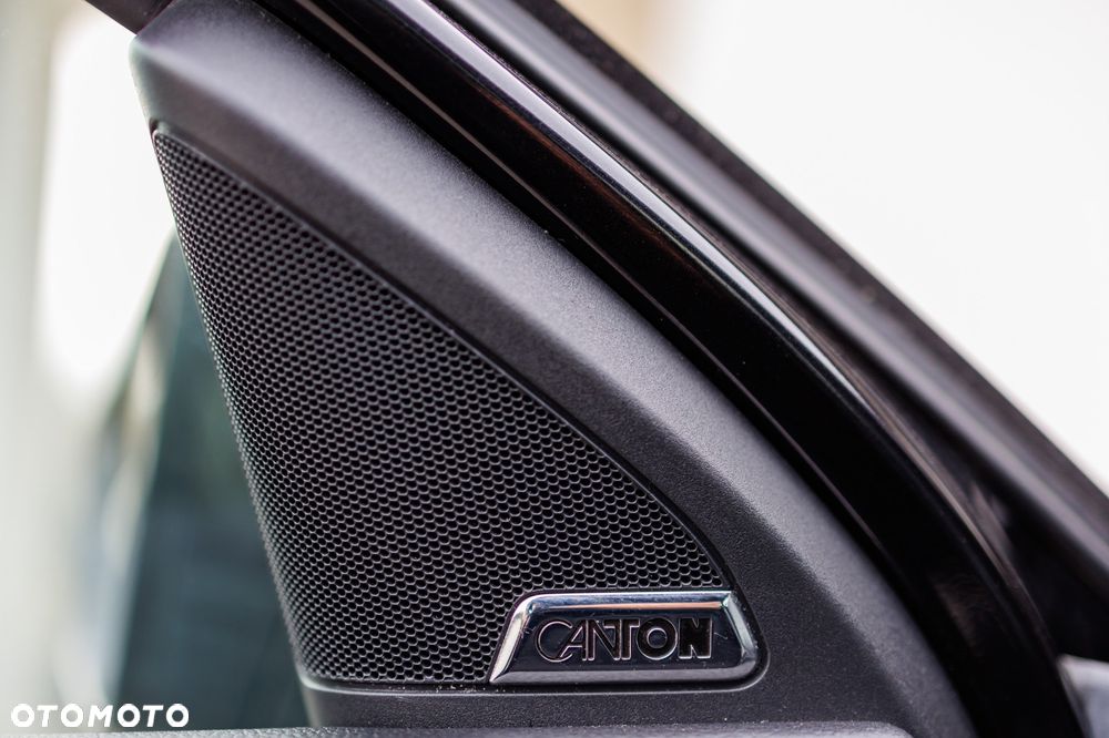 Skoda Octavia 2.0 TDI DSG RS - 8