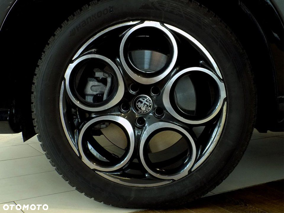 Alfa Romeo Tonale - 18