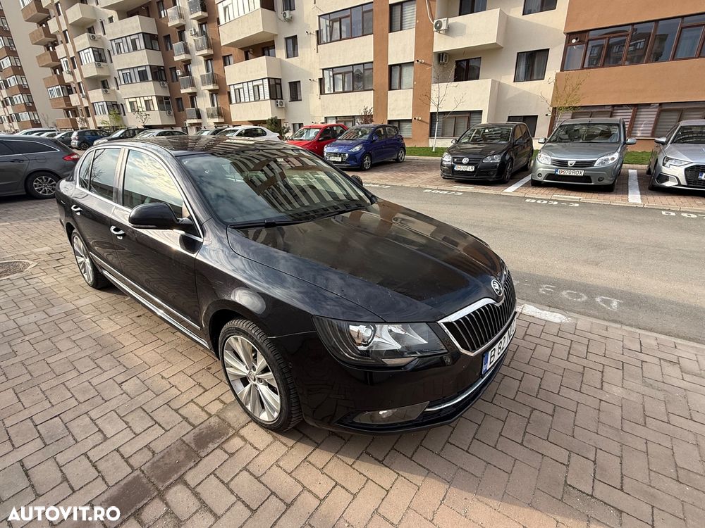 Skoda Superb 2.0 TDI Green tec DSG Elegance - 2