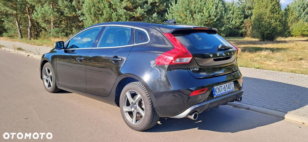Volvo V40 D2 Drive-E R-Design Kinetic - 23
