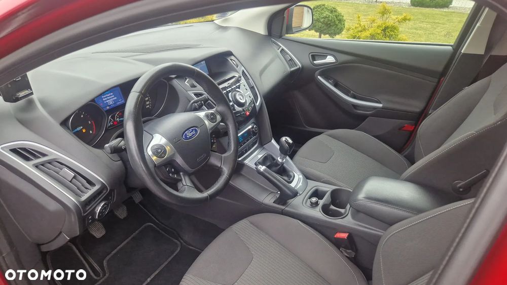 Ford Focus 1.6 TDCi DPF Titanium - 24