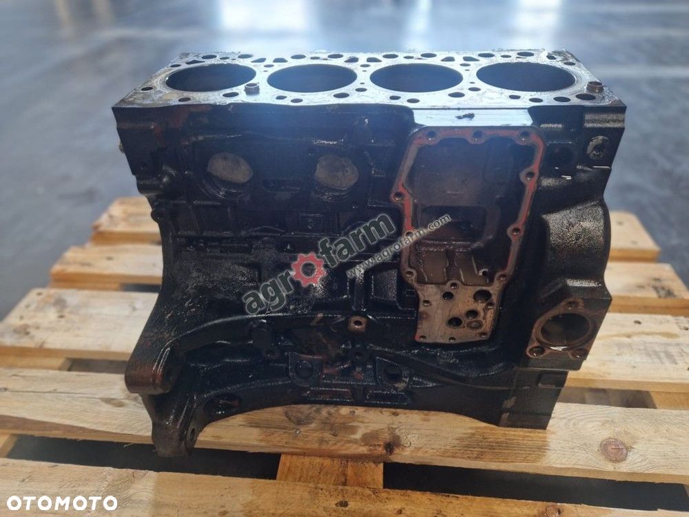 Blok silnika New Holland T6.175, T6.125, T6.145 - 3