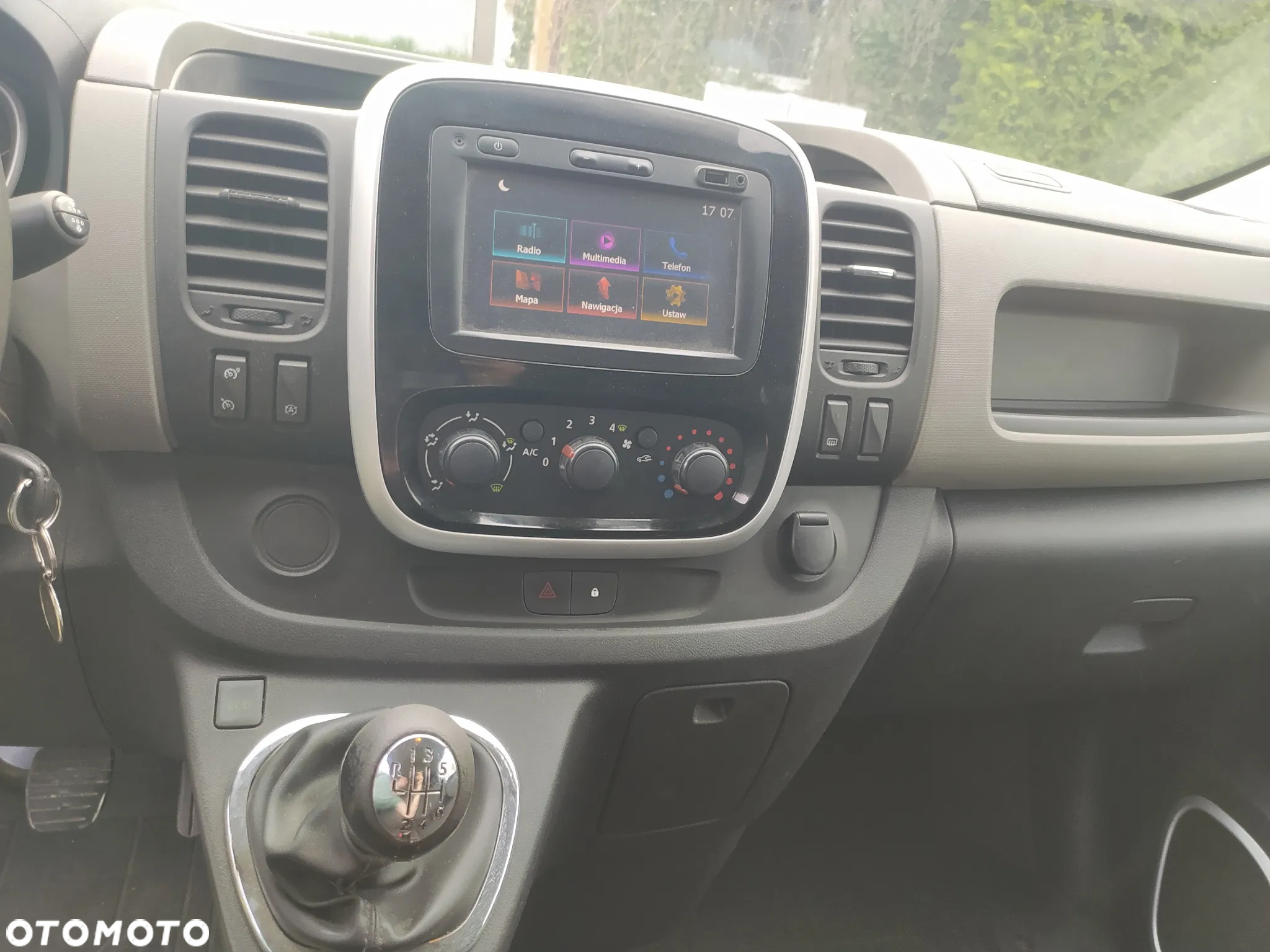 Renault Trafic - 10