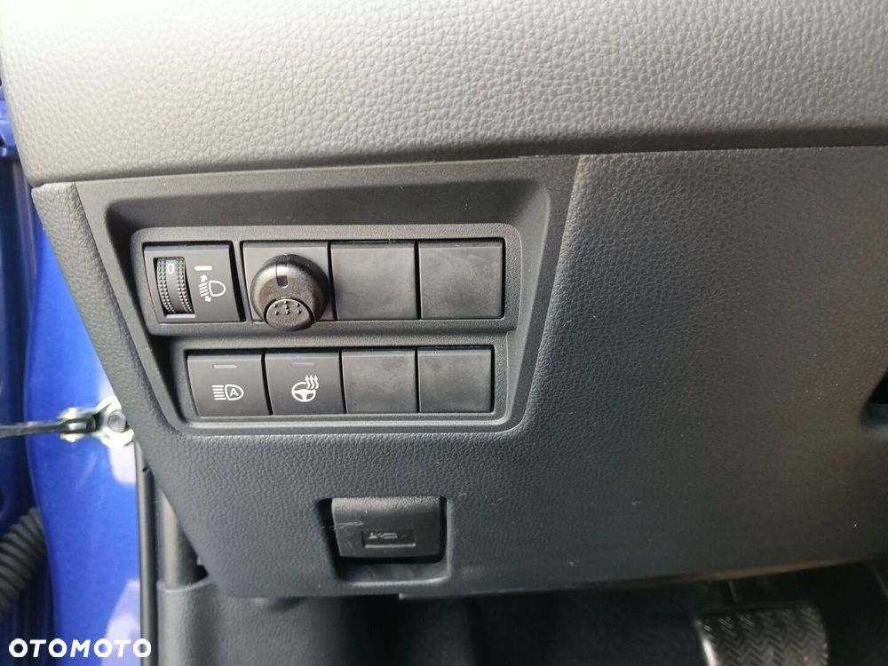 Toyota Yaris Hybrid 1.5 Style - 17
