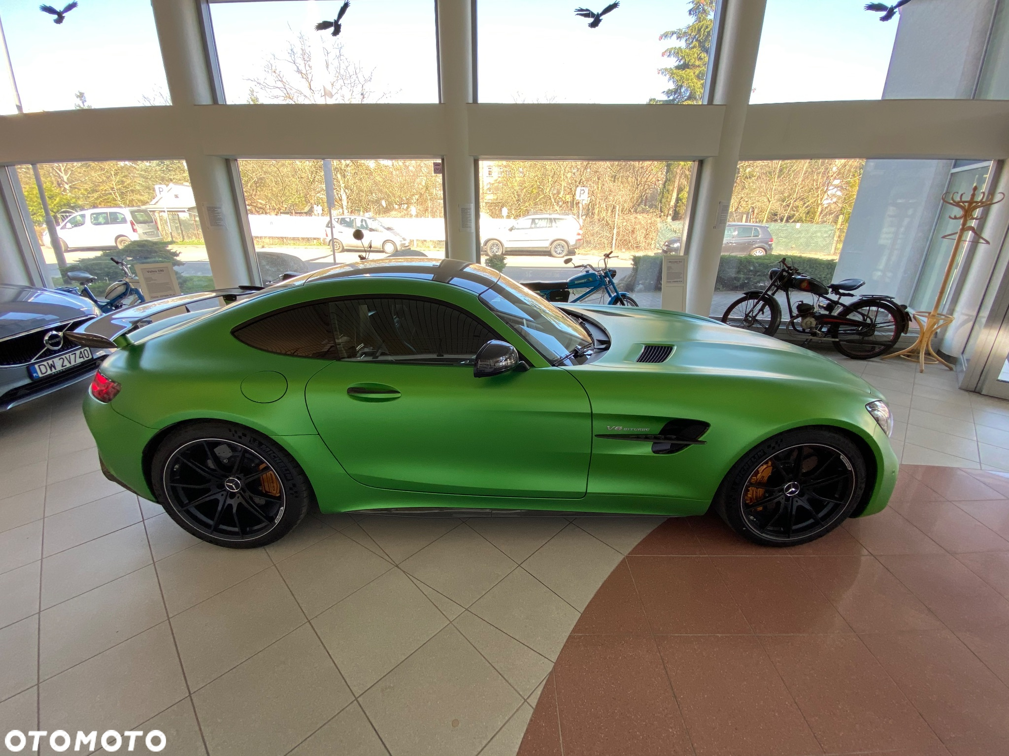 Mercedes-Benz AMG GT R - 13