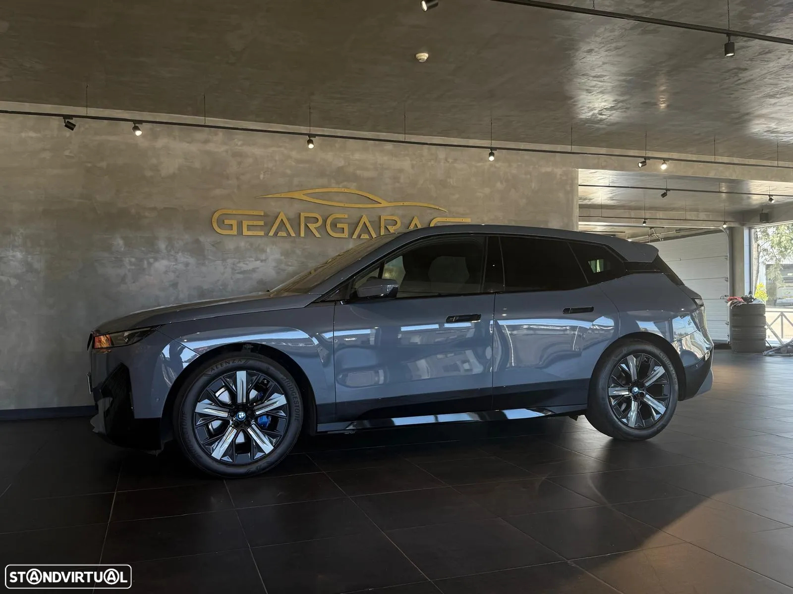 BMW iX xDrive 40 Pack Desportivo - 9
