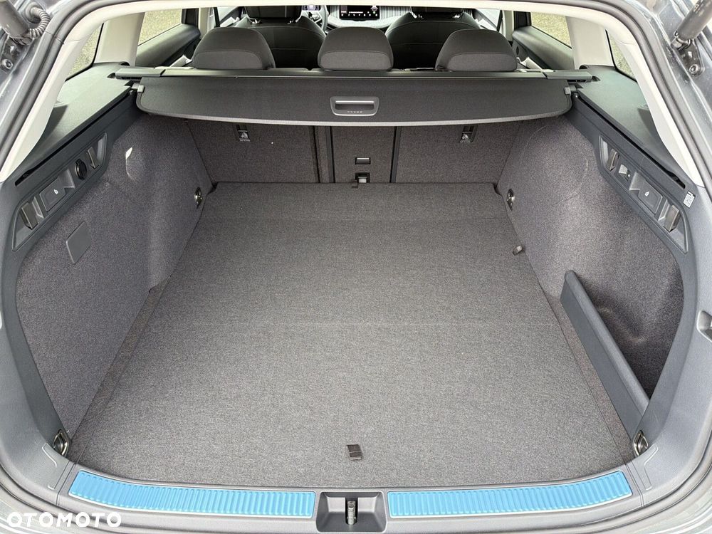 Skoda Superb 1.5 TSI Plug-in Hybrid Drive DSG - 23