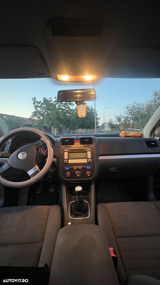 Volkswagen Golf 1.6 Ocean - 5