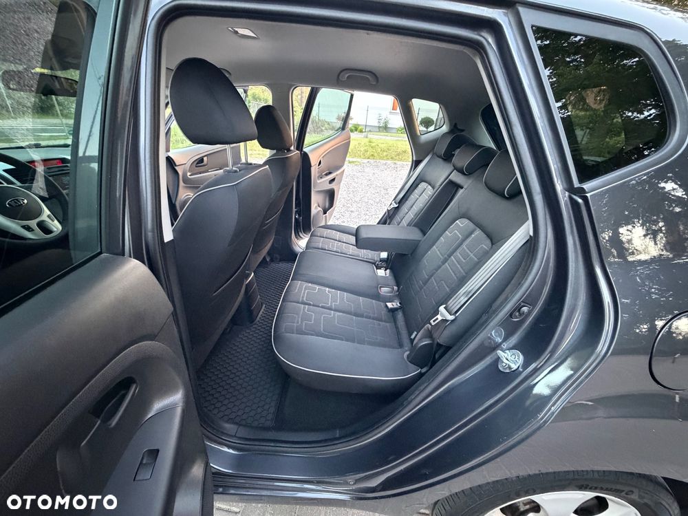 Kia Venga 1.6 CVVT Dream Team Edition - 15