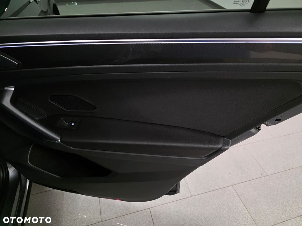 Volkswagen Tiguan Allspace 2.0 TDI SCR 4Motion DSG Highline - 25