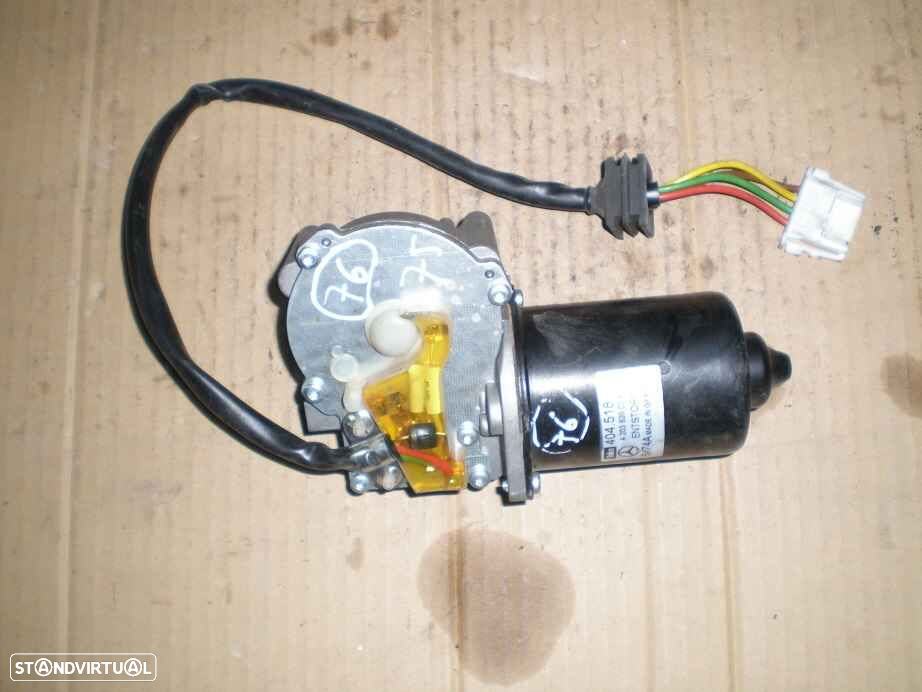 Motor Limpa Vidros Frente 404518 A2038200342 MERCEDES W203 2003 VALEO MERCEDES W203 2002 C220CDI 143CV 5P CINZA VALEO MERCEDES W203 2000 C220CDI 143CV 4P PRETO VALEO - 2