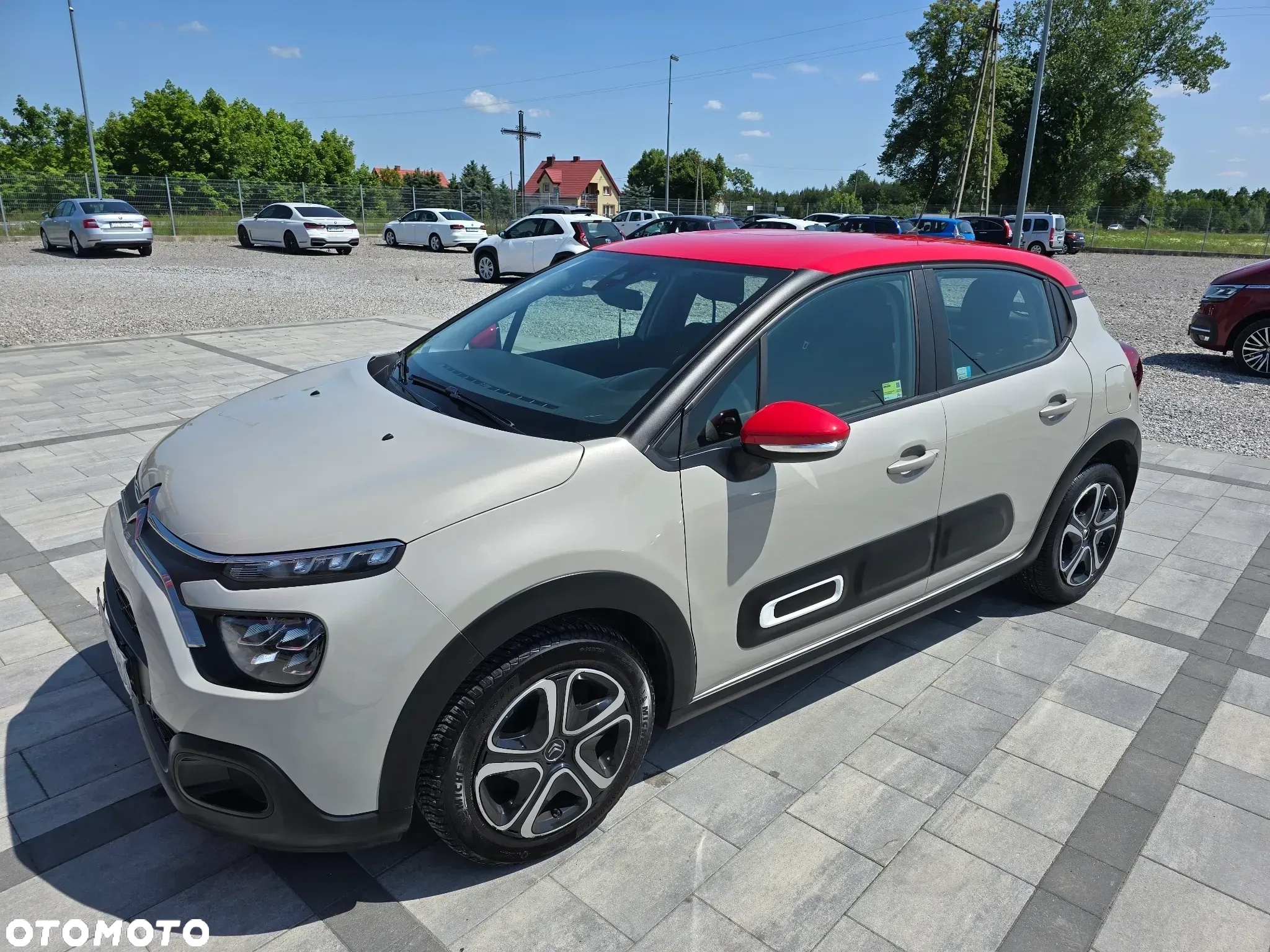 Citroën C3 1.2 PureTech Shine - 9