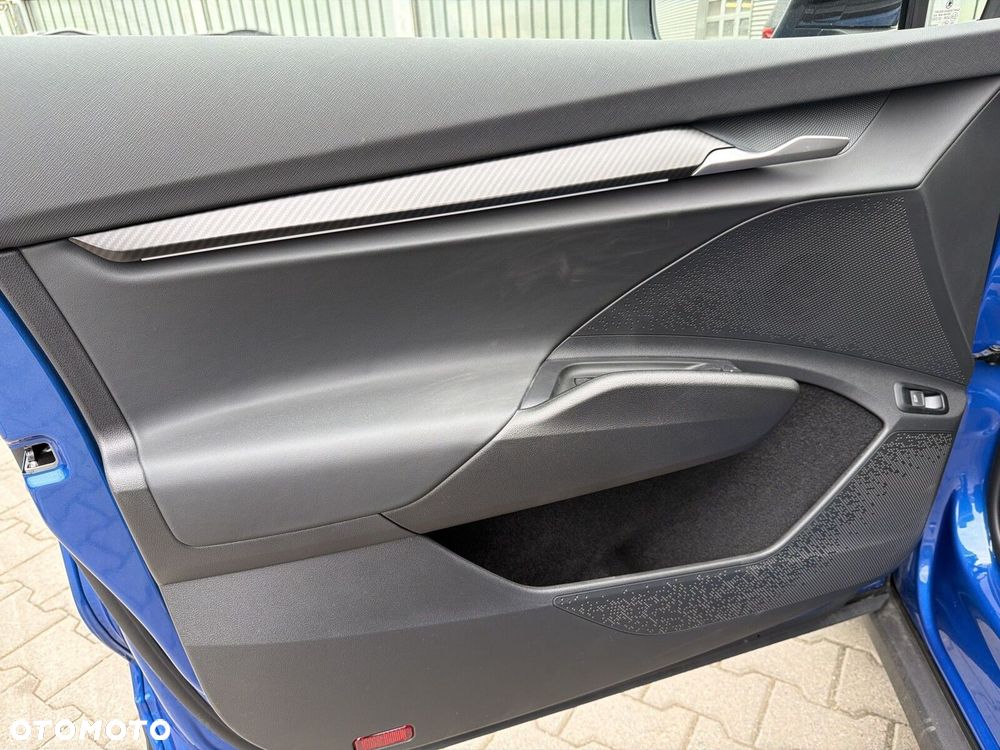 Skoda Elroq 60 63kWh Sportline - 11