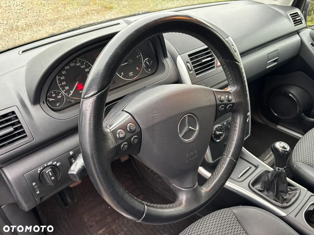Mercedes-Benz Klasa A 200 CDI Avantgarde - 19
