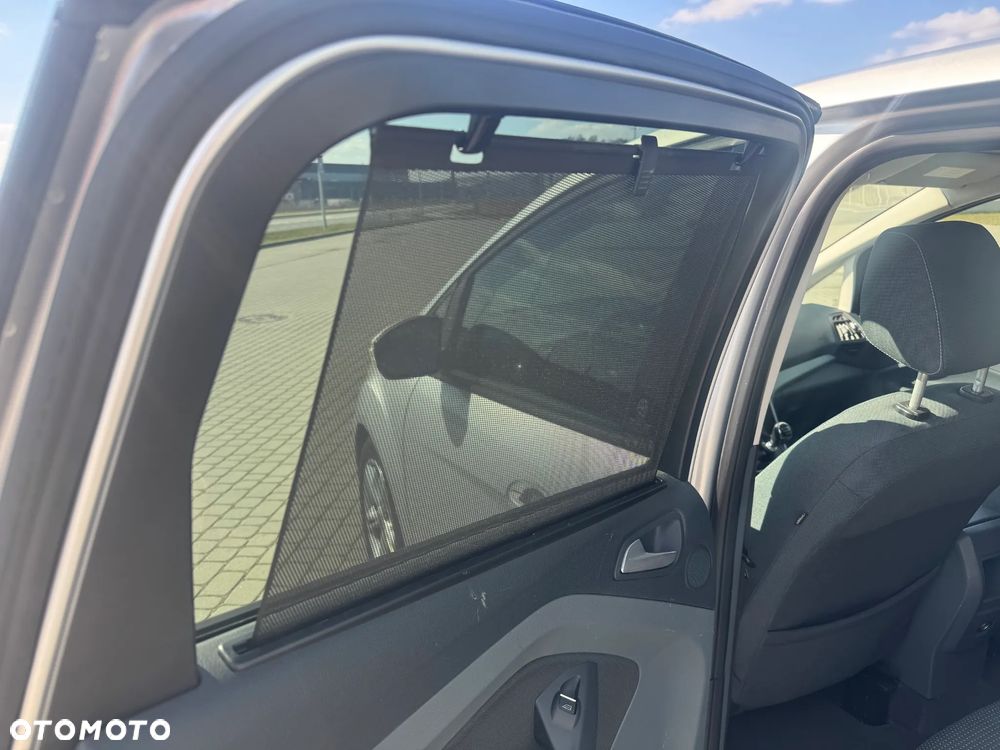 Ford C-MAX - 12
