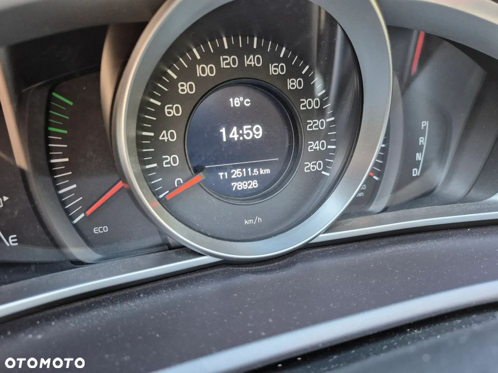 Volvo V40 - 10