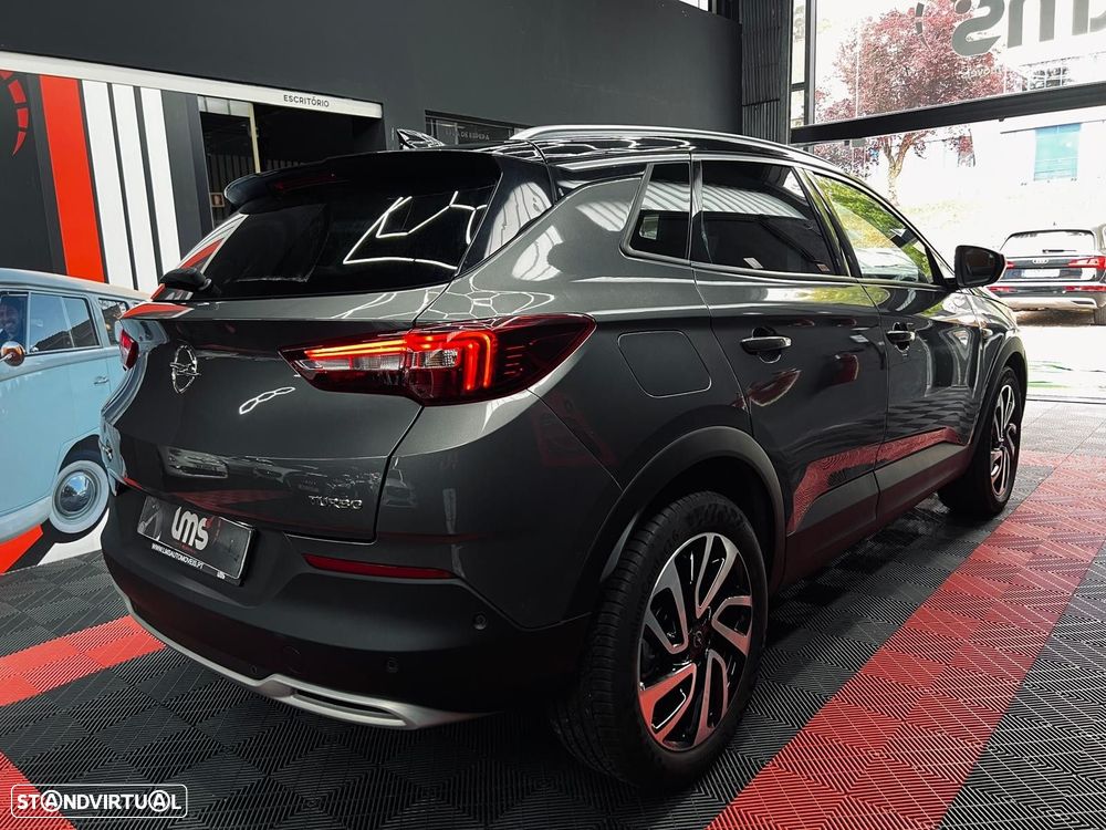 Opel Grandland X 1.2 T Ultimate AT - 9