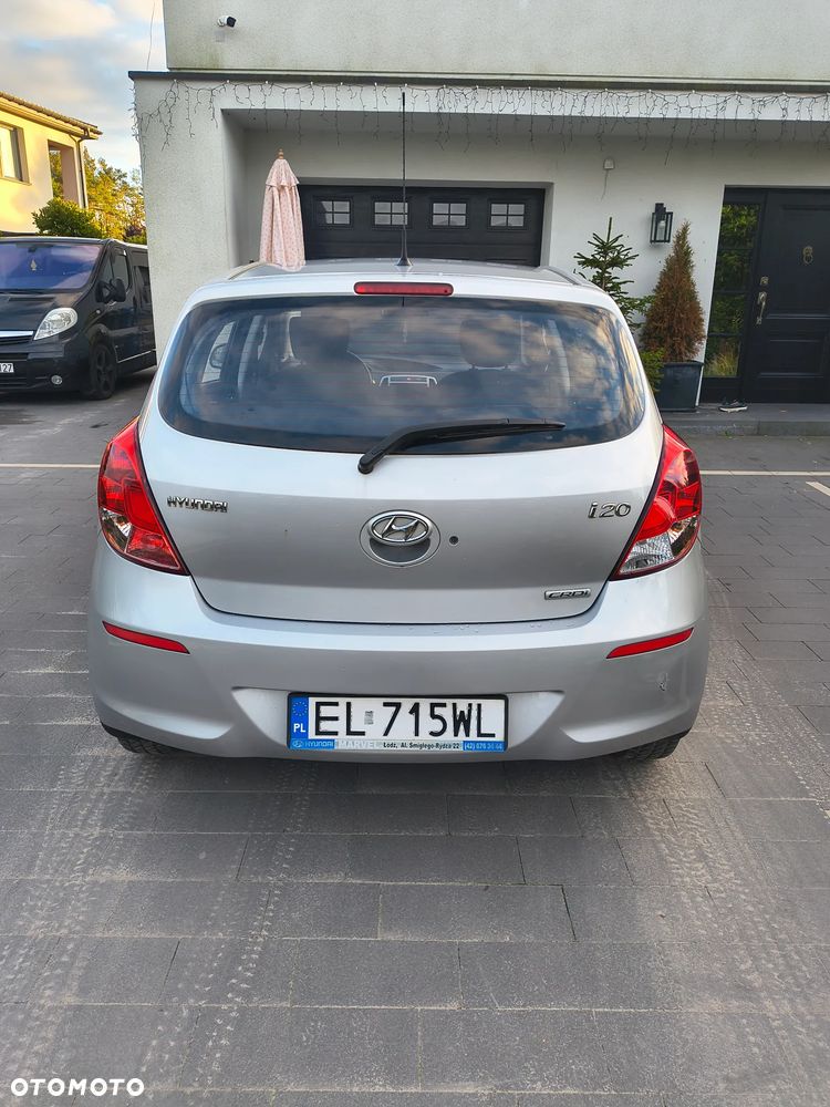 Hyundai I20 2013 photo 3