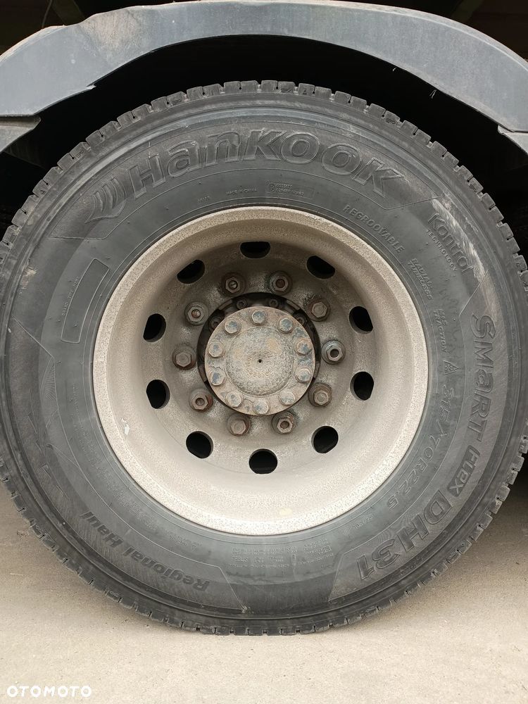 Mercedes-Benz ACTROS - 7