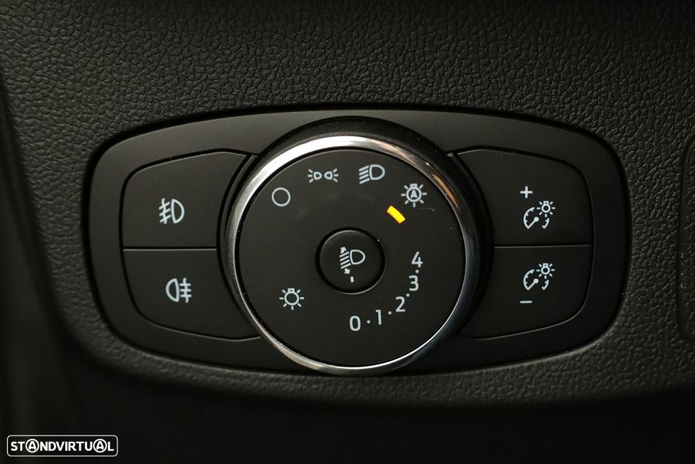 Ford Focus 1.0 EcoBoost MHEV ST-Line X Aut. - 15