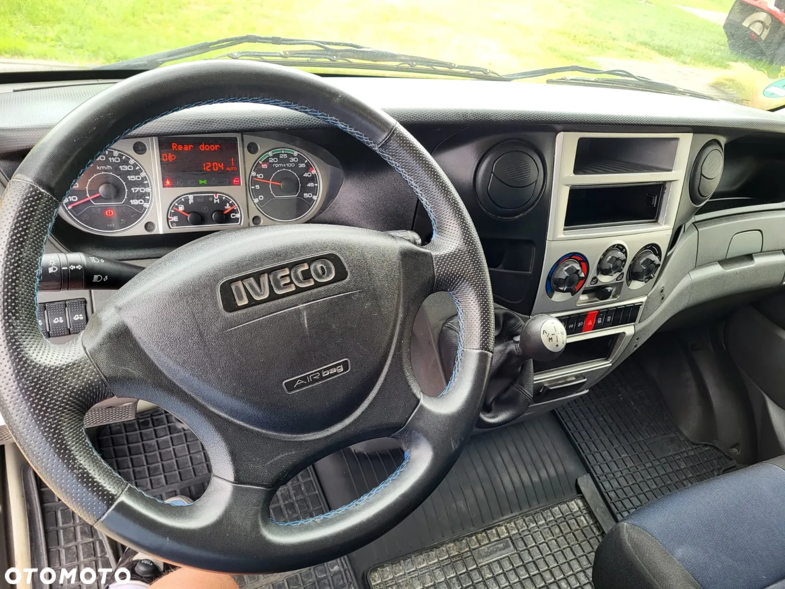 Iveco DAILY 35S11 - 12