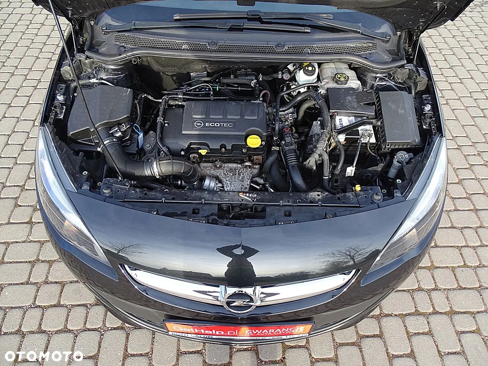 Opel Astra 1.4 Turbo Cosmo - 37