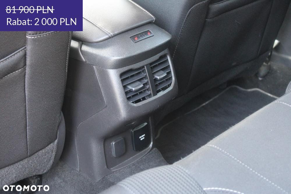 Ford Mondeo - 32