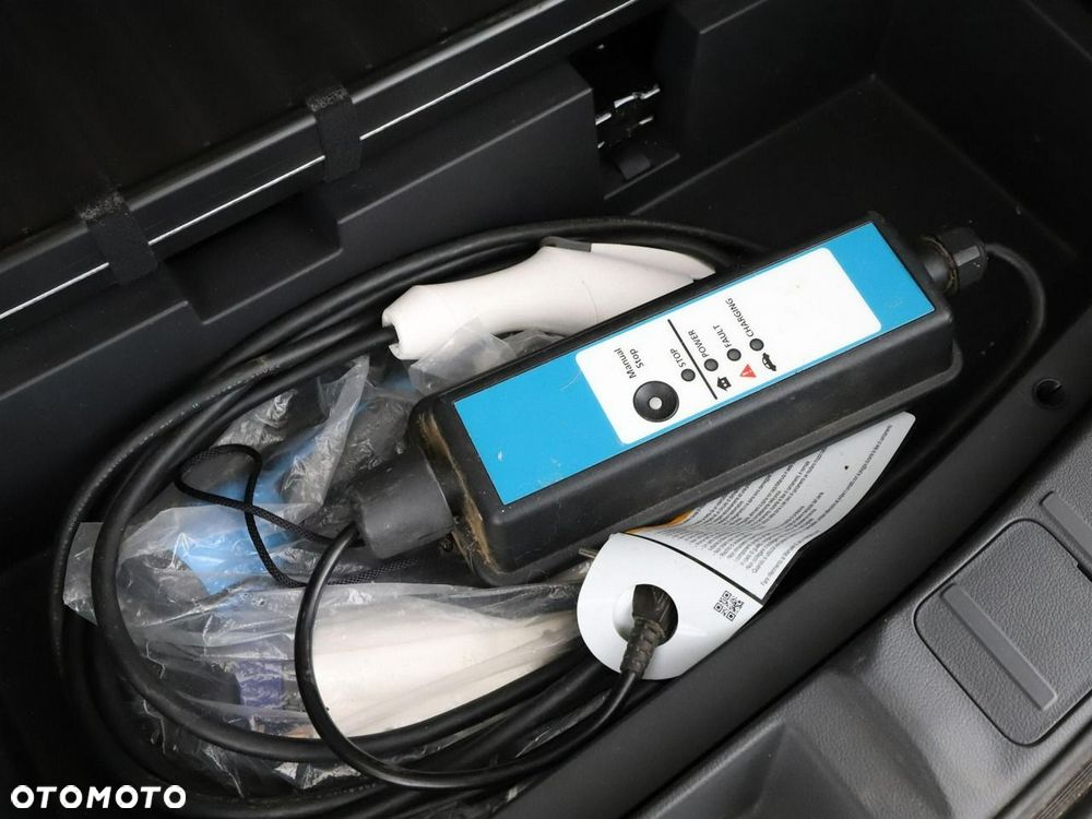 Mitsubishi Outlander Intense + - 40