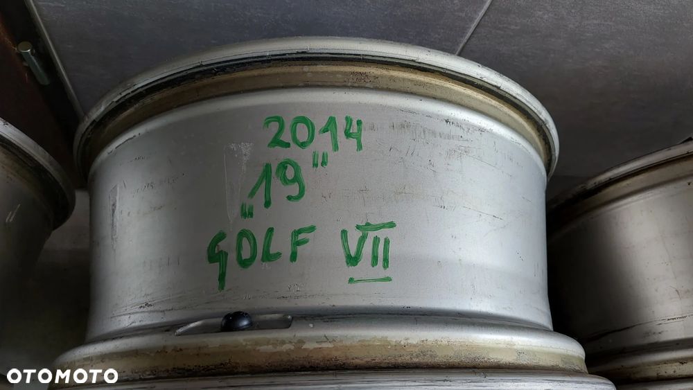 ALUFELGI ALUMINIOWE VW GOLF VII 7 R2014 19 CALI NR D704 - 2