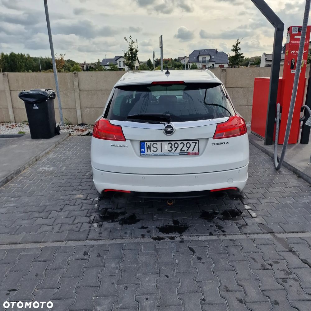 Opel Insignia 2.0 T Sport 4x4 - 5