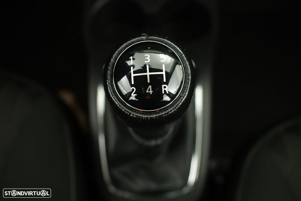 Mitsubishi Space Star 1.2 Connect Edition - 12