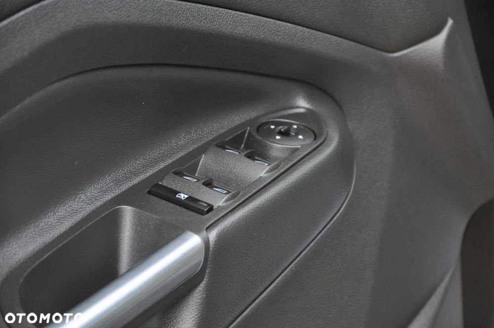 Ford Escape - 29