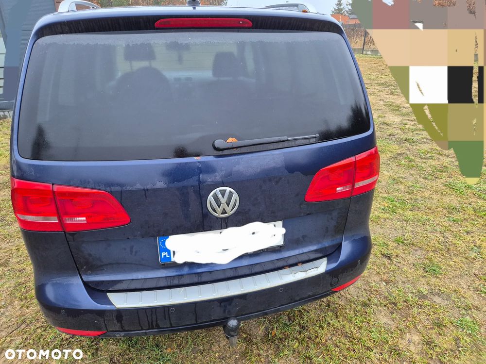 Volkswagen Touran 2.0 TDI DPF Highline - 8