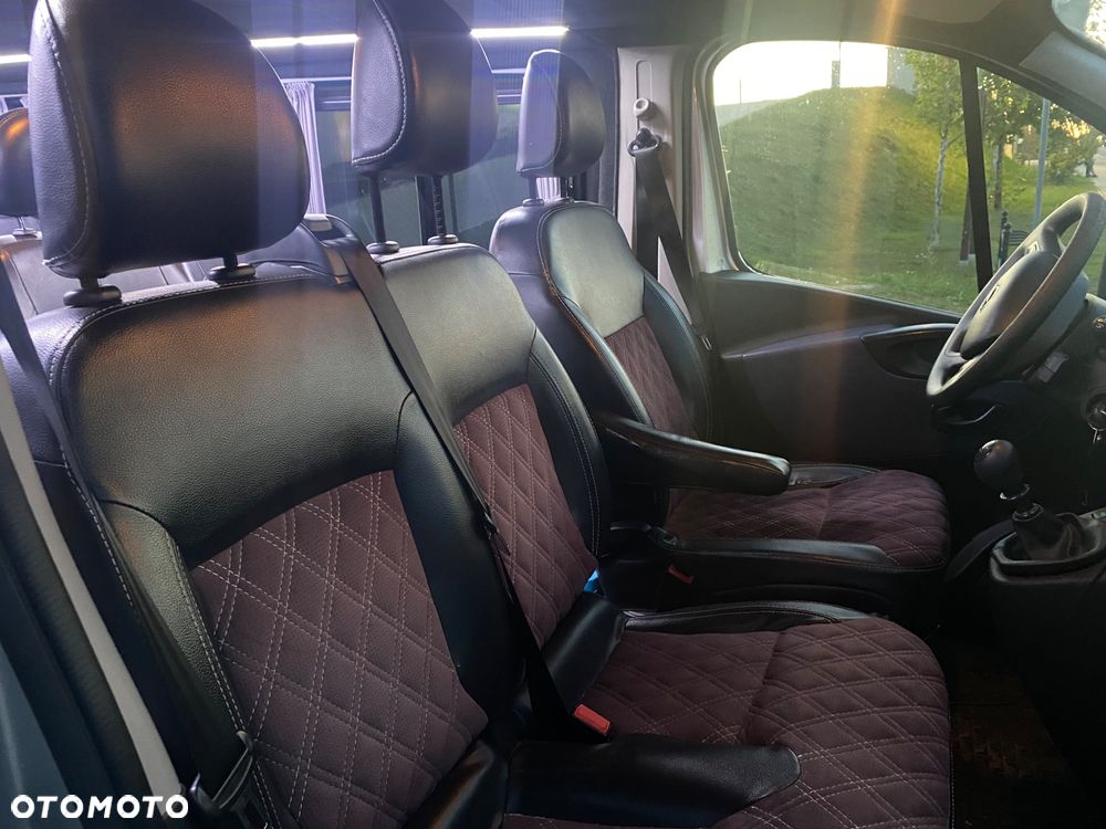 Opel Vivaro - 14