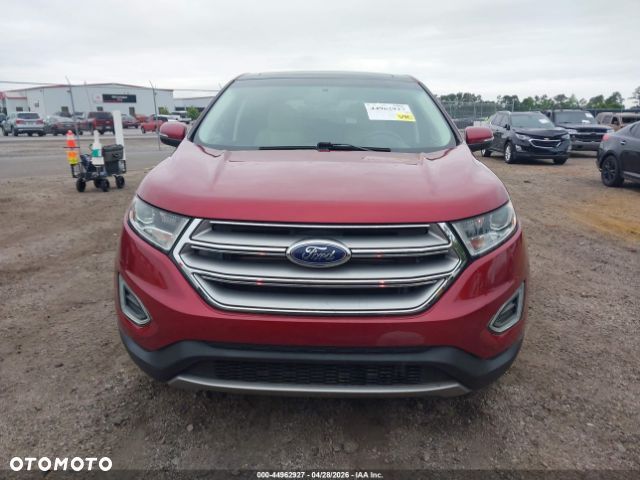 Ford Edge - 8