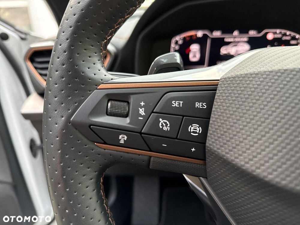 Cupra Formentor 1.5 TSI DSG - 23