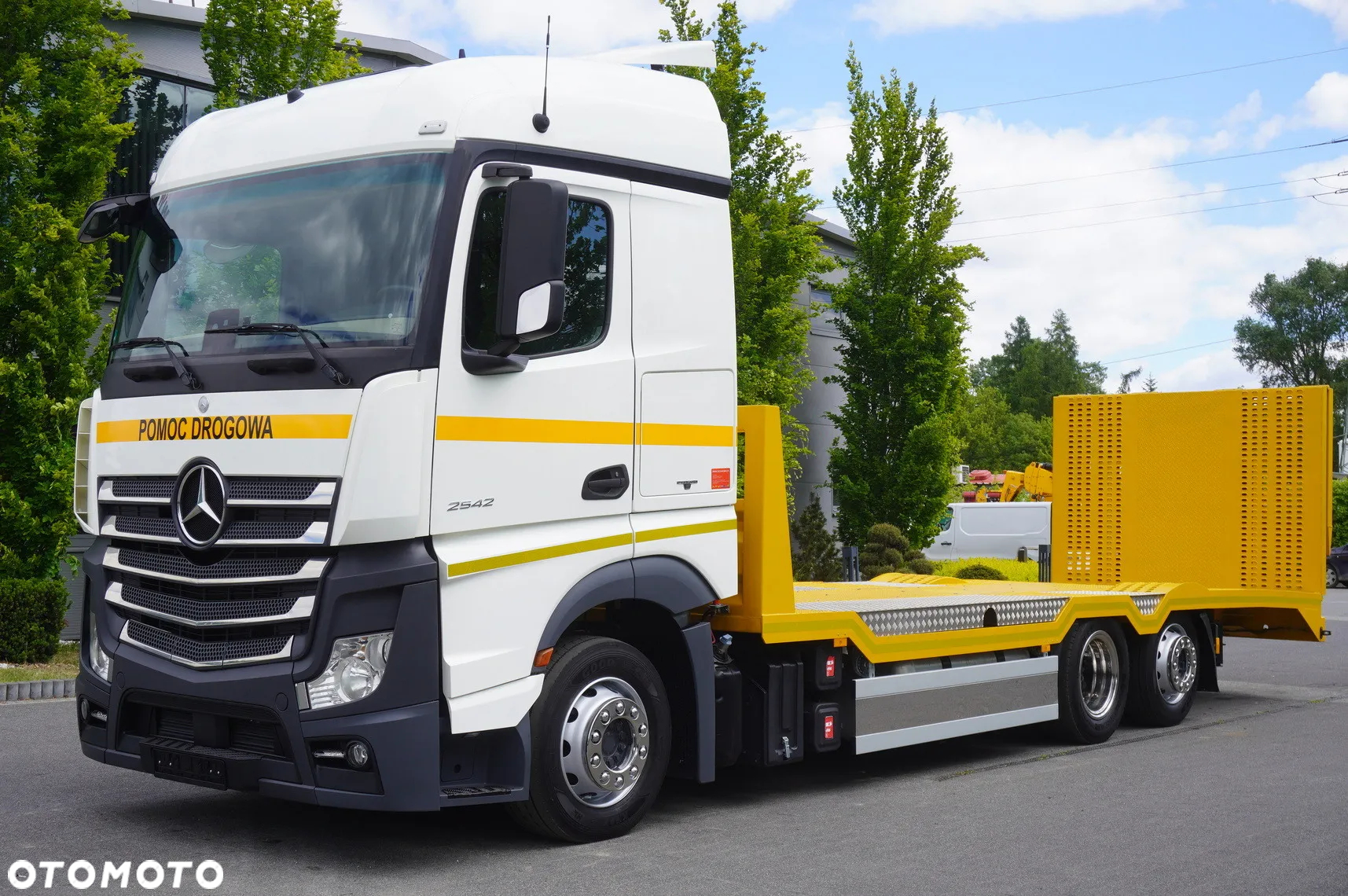 Mercedes-Benz Actros 2542 / NOWA laweta / 3. oś skrętna - 2