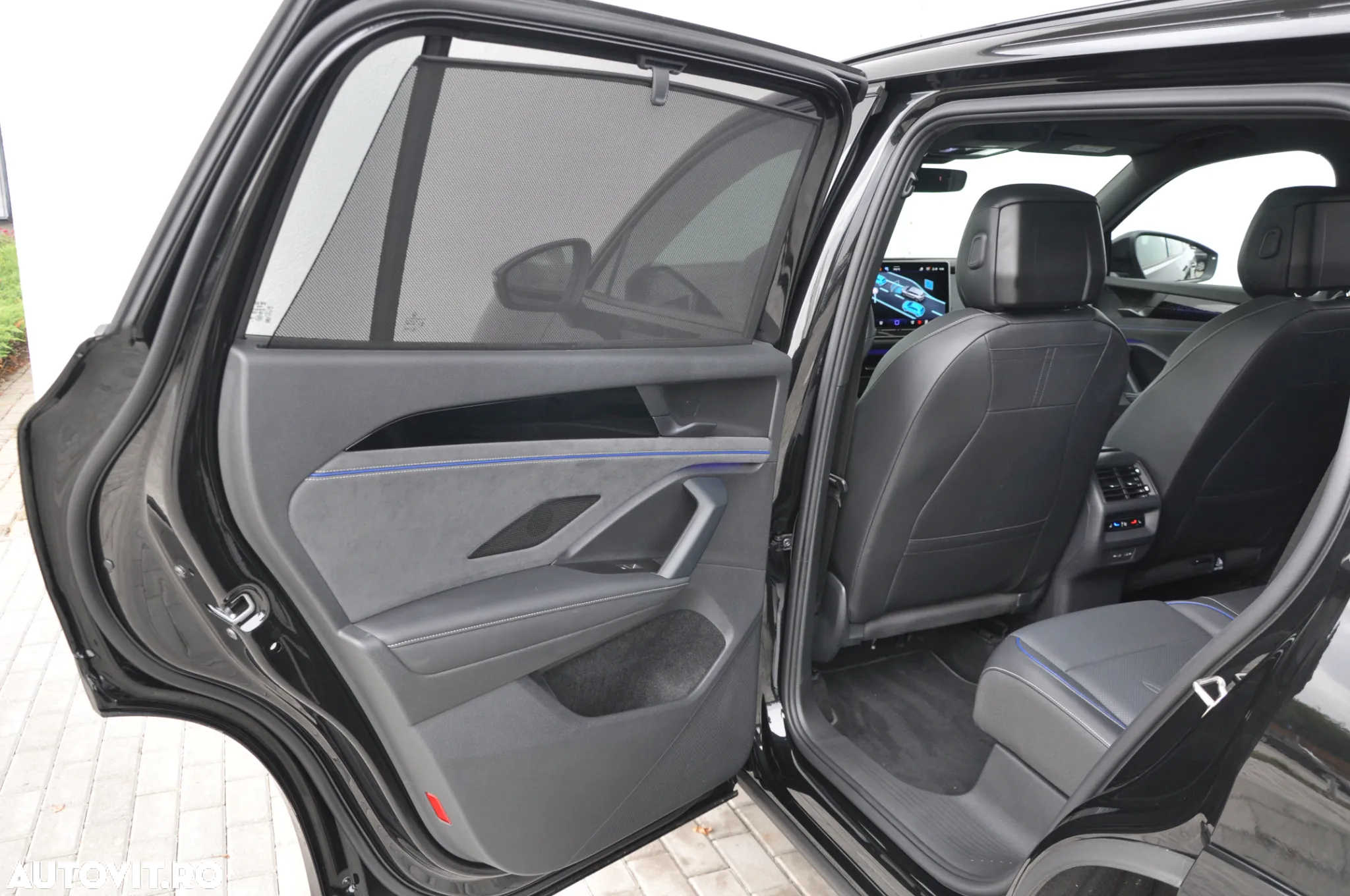 Volkswagen Tayron 2.0 TDI 4Motion DSG R-Line - 36