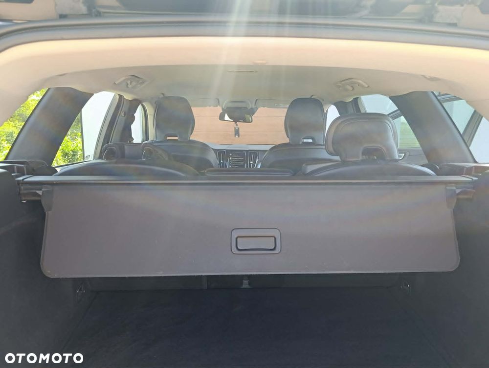 Volvo XC 60 D4 AWD Momentum Pro - 12