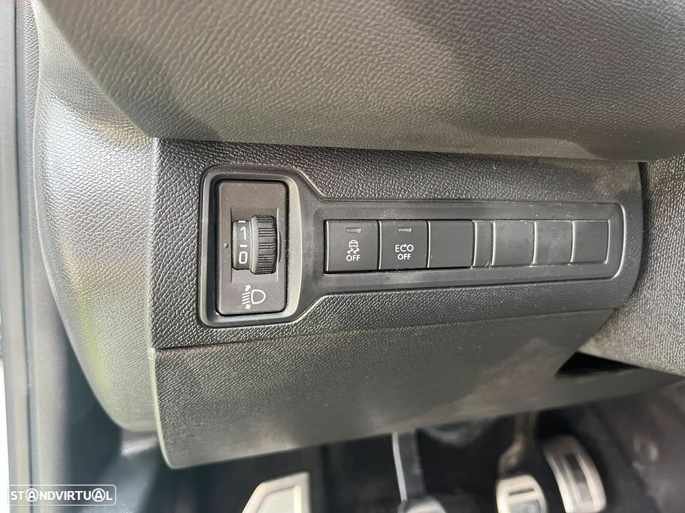 Peugeot 308 SW 1.6 BlueHDi Style - 16