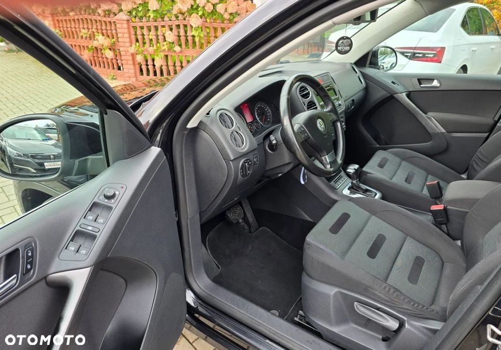 Volkswagen Tiguan - 9