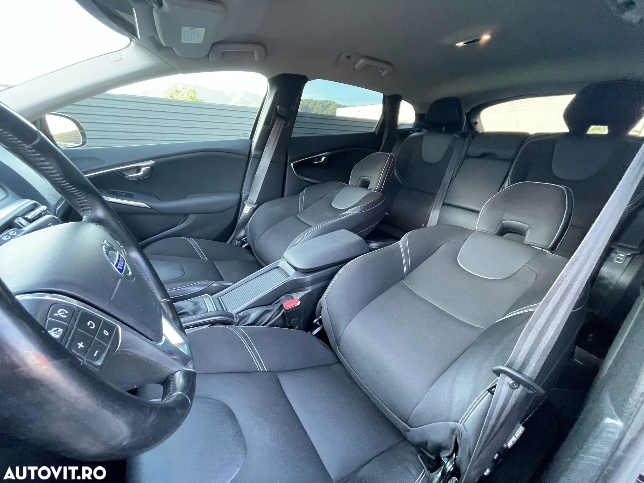 Volvo V40 Cross Country D2 Powershift Momentum - 7