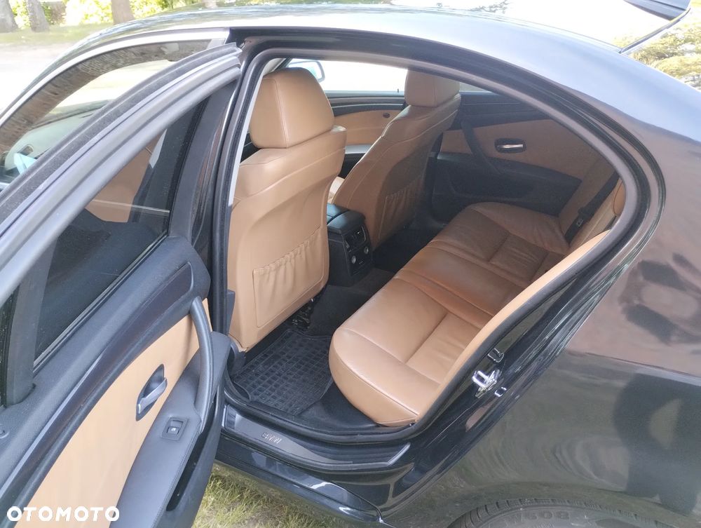 BMW Seria 5 - 15